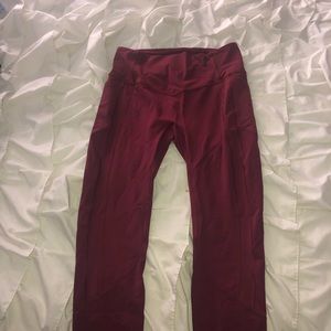 Burgundy athleisure leggings